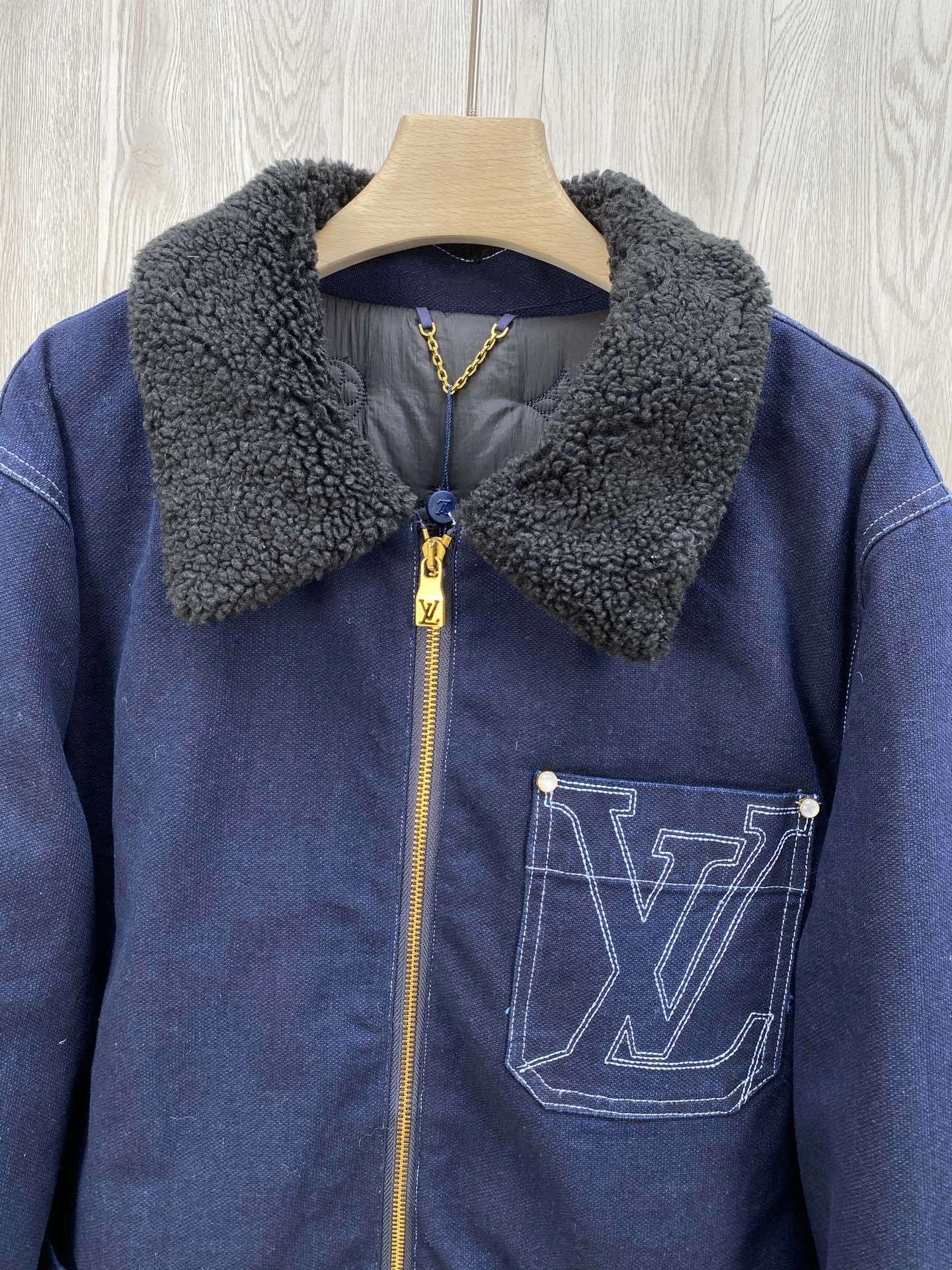 wg.luxury- 8V oversized item:D-F409L2324